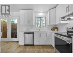 25 - 70 CHAPMAN COURT - 12