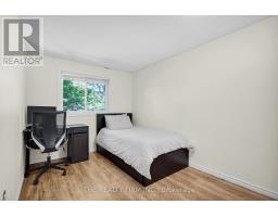 25 - 70 CHAPMAN COURT - 22