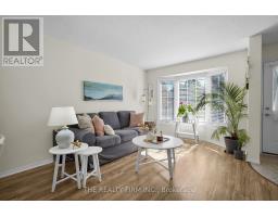 25 - 70 CHAPMAN COURT - 6