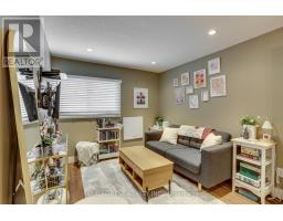 17 MCDONALD AVENUE - 26