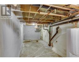 17 MCDONALD AVENUE - 37