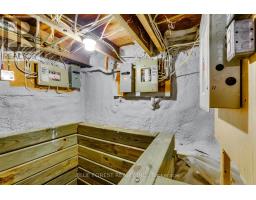 17 MCDONALD AVENUE - 40