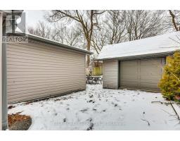 17 MCDONALD AVENUE - 41