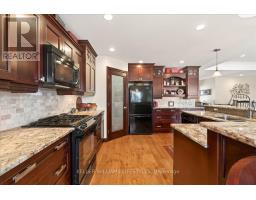 12 MCKINLAY AVENUE - 11