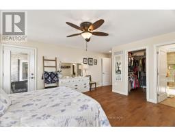 12 MCKINLAY AVENUE - 17