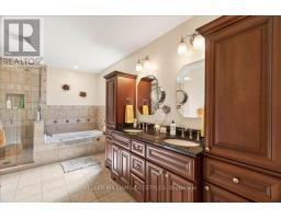 12 MCKINLAY AVENUE - 18