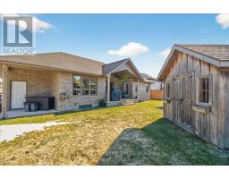 12 MCKINLAY AVENUE - 34