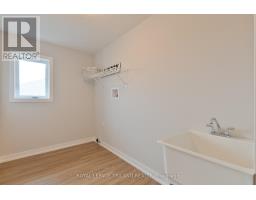 112 STYLES DRIVE - 32