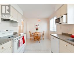 90 ROMAN CRESCENT - 13