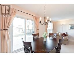 90 ROMAN CRESCENT - 15