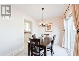 90 ROMAN CRESCENT - 17