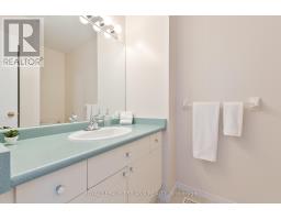 90 ROMAN CRESCENT - 26