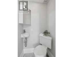 98 BRISCOE STREET E - 22