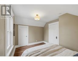 98 BRISCOE STREET E - 27