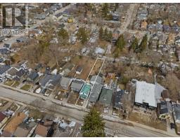 98 BRISCOE STREET E - 45