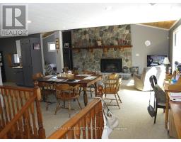 6386 VICTORIA AVENUE - 10