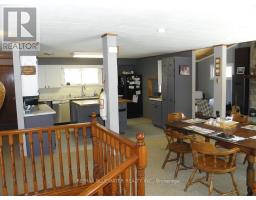 6386 VICTORIA AVENUE - 12