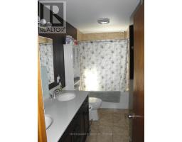 6386 VICTORIA AVENUE - 19