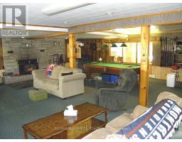 6386 VICTORIA AVENUE - 31