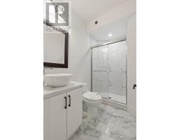 1671 HAMILTON ROAD - 33