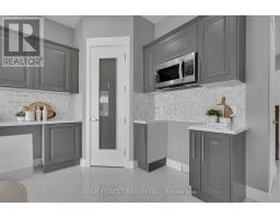 2916 LEMIEUX WALK - 16