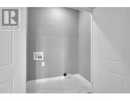 2916 LEMIEUX WALK - 36