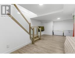 1647 APPLEROCK AVENUE - 36