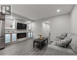 50 - 3200 SINGLETON AVENUE - 11