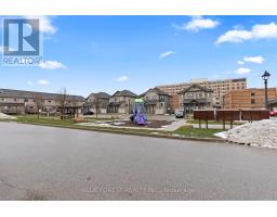 50 - 3200 SINGLETON AVENUE - 22