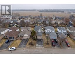 241 PARKVIEW DRIVE - 32