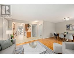 22 QUEENSTON CRESCENT - 10