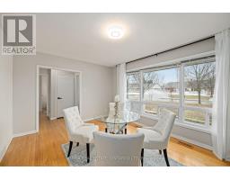 22 QUEENSTON CRESCENT - 6