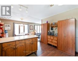 152 1/2 FAIRVIEW AVENUE - 15