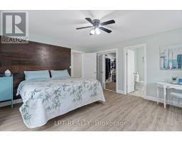 7652 RIVERSIDE DRIVE - 19