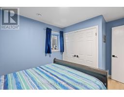 7652 RIVERSIDE DRIVE - 29