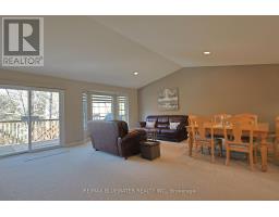 No.8 - 9826 NORTHVILLE CRESCENT - 25