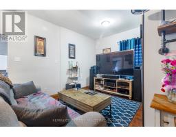 21 OWAISSA STREET - 9