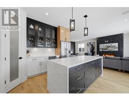 1600 MEDWAY PARK DRIVE - 4