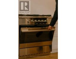 1600 MEDWAY PARK DRIVE - 8