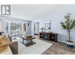 27 FOXCROFT CRESCENT - 10