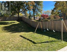 27 FOXCROFT CRESCENT - 40