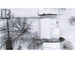 27 FOXCROFT CRESCENT - 45