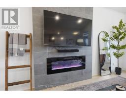 45 - 383 DAVENTRY WAY - 12