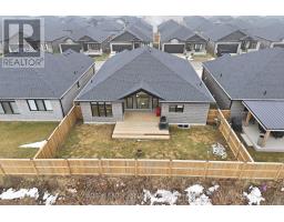 45 - 383 DAVENTRY WAY - 46