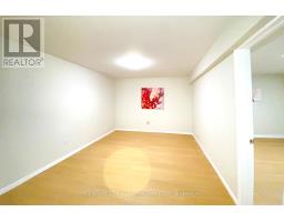 34 ST BEES PLACE - 33