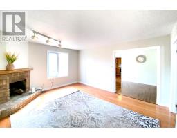 34 ST BEES PLACE - 8