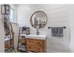 18 SYCAMORE STREET - 32