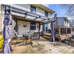 931 FARNHAM ROAD - 29