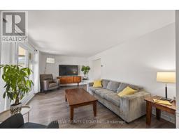 931 FARNHAM ROAD - 6