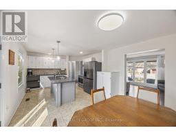 931 FARNHAM ROAD - 9